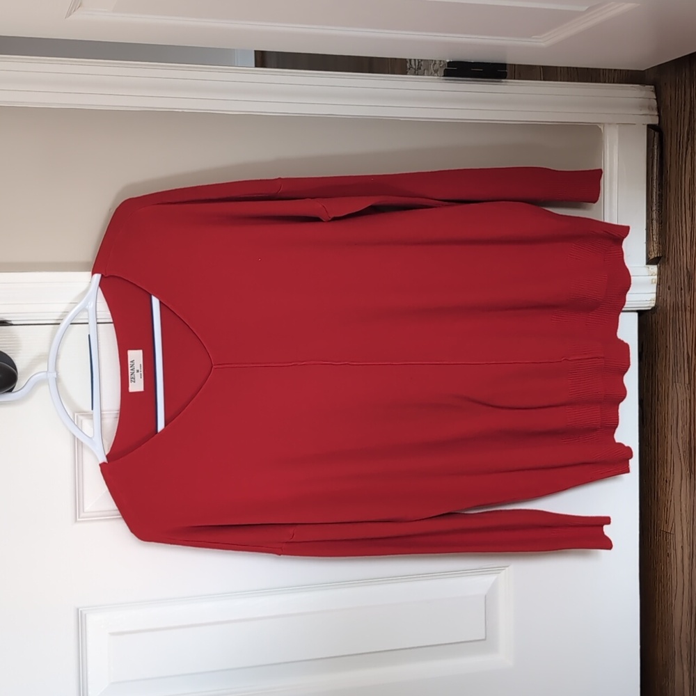 Zenana Red V-Neck Tunic Sweater Size M